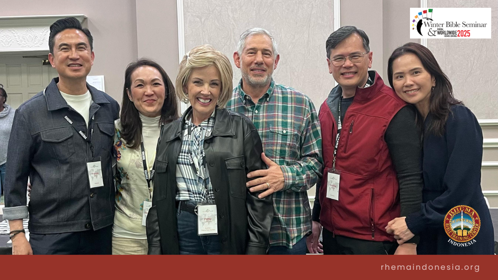 Bersama Francis & Genevieve Wong Direktur Rhema Malaysia dan Tony & Patsy Cameneti Direktur Rhema Australia
